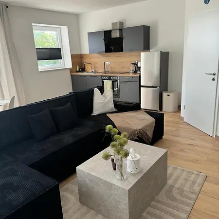 Moderne Mit Balkon 1 Apartment Lubeck
